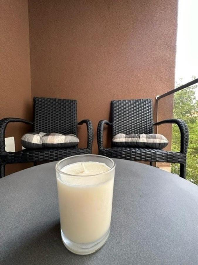 Escape Lounge Apartment Craiova Luaran gambar