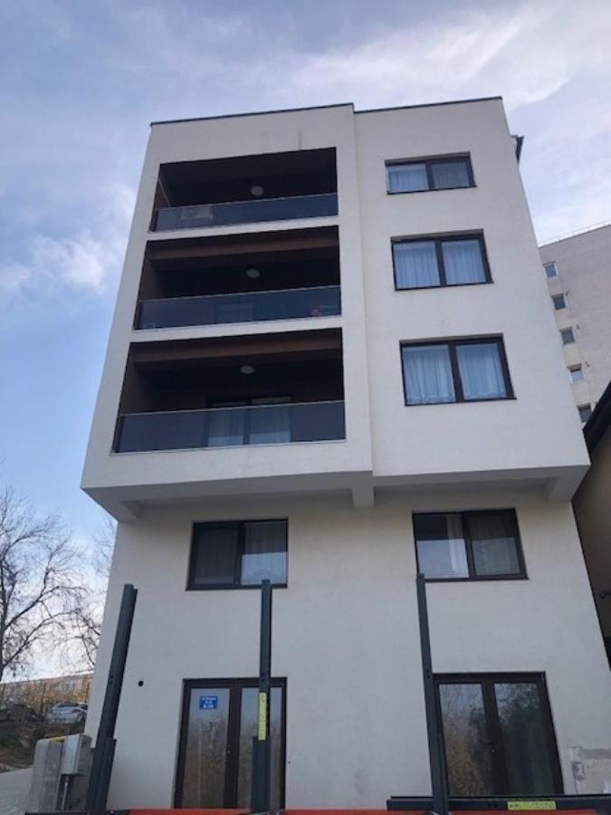 Escape Lounge Apartment Craiova Luaran gambar
