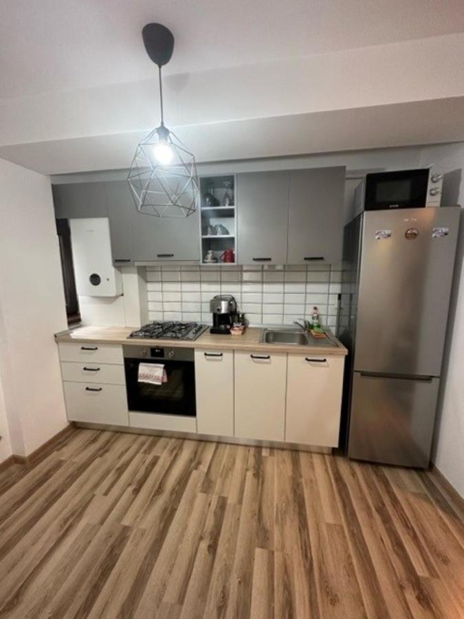Escape Lounge Apartment Craiova Luaran gambar