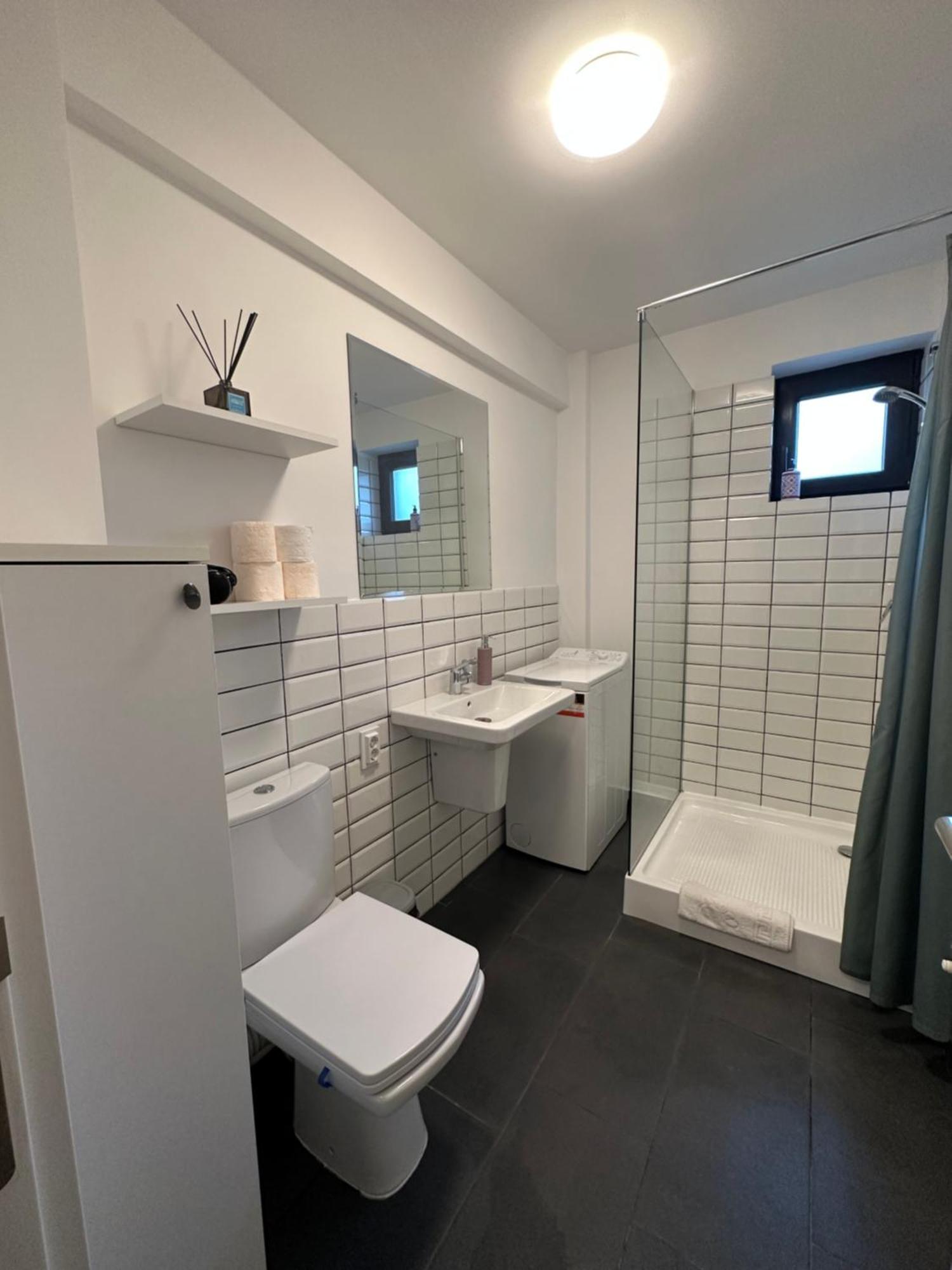 Escape Lounge Apartment Craiova Luaran gambar